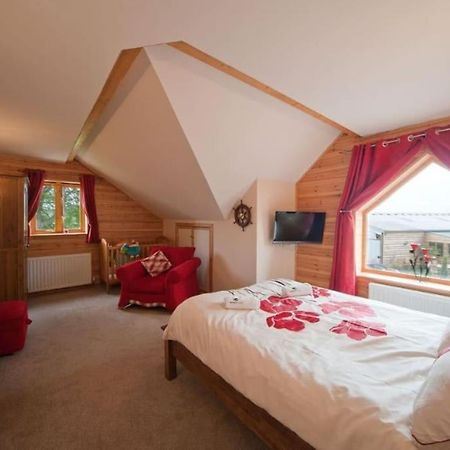 Beech Tree Eco Lodge Brecon Eksteriør bilde